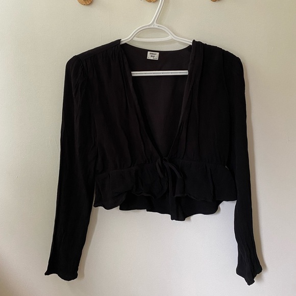 Sunday Best Front Tie Top - Picture 2 of 5